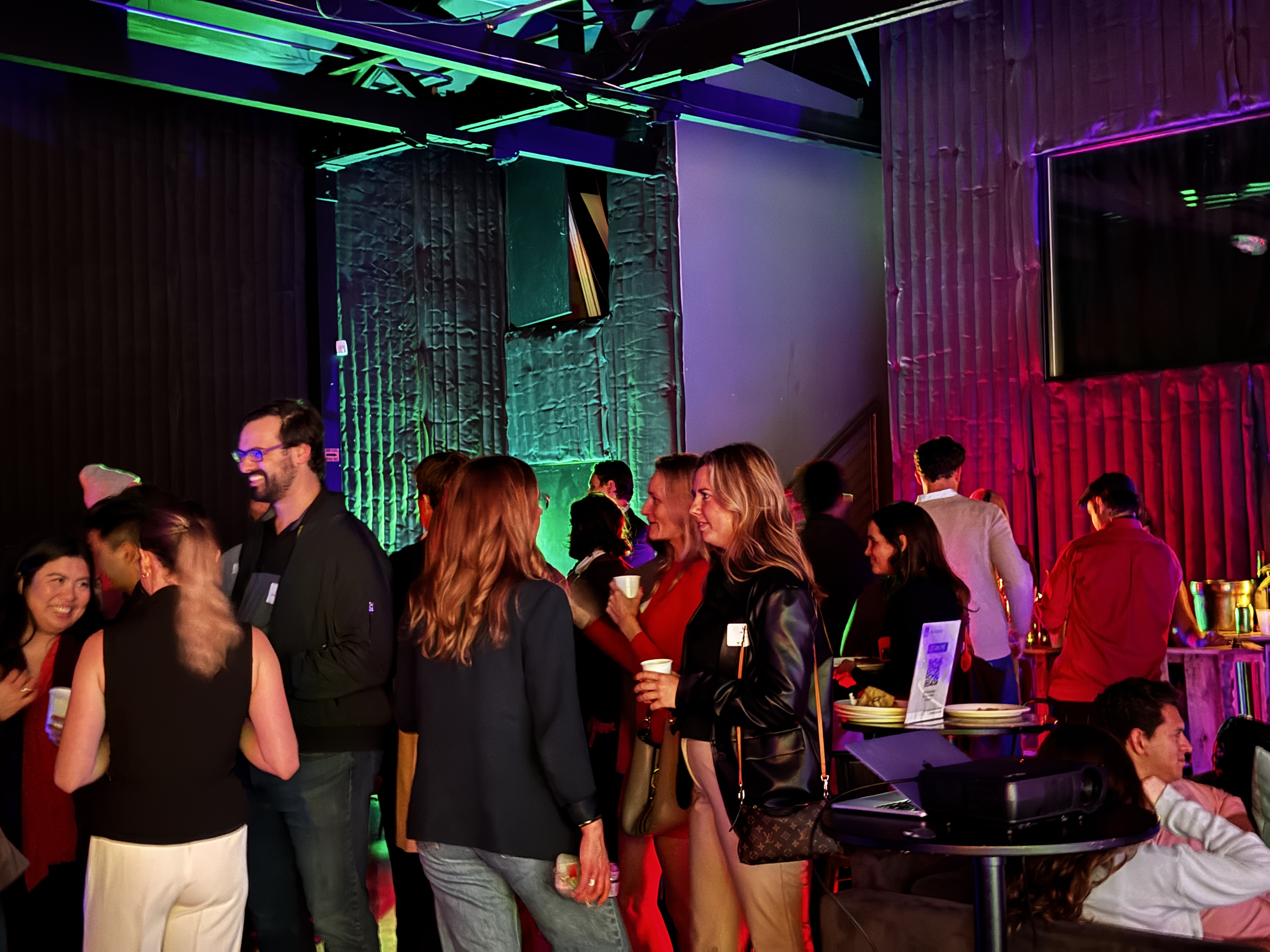  ULI Los Angeles: YLG Trivia Night & Holiday Toy Drive 2025 